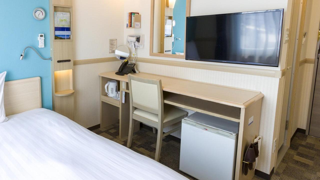 Toyoko Inn Misato-Chuo Ekimae Misato  Eksteriør billede